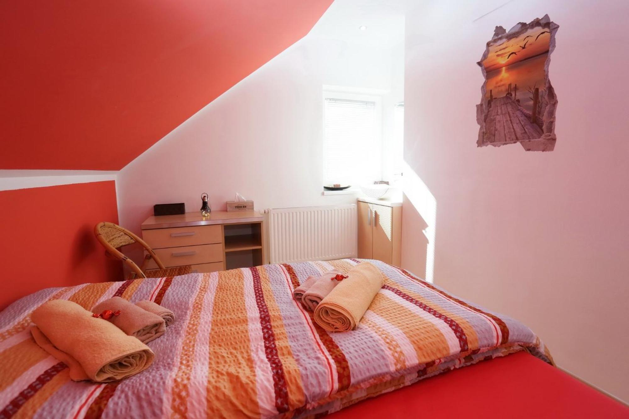 Lux Living Apartments Budic Near Terme Catez Brežice Cameră foto
